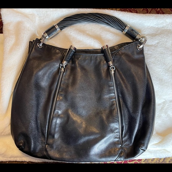 Michael Kors Handbags - Micheal Kors Hobo Purse